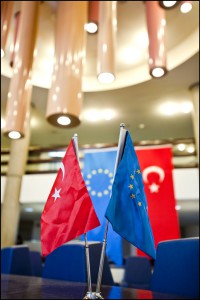 Turkey_EU_flags